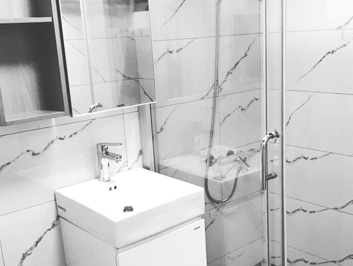 錦城企業(yè)社/臺(tái)南各種門(mén)窗買(mǎi)賣(mài)/淋浴拉門(mén)、玄關(guān)門(mén)..等