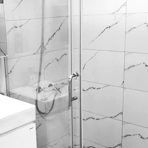 錦城企業(yè)社/臺(tái)南各種門(mén)窗買(mǎi)賣(mài)/淋浴拉門(mén)、玄關(guān)門(mén)..等